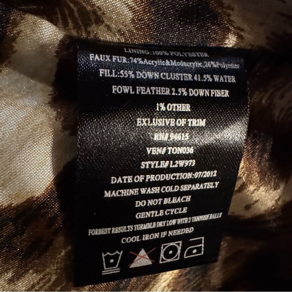 Sam Edelman black Puffer coat with removable faux fur shawl! - Picture 10 of 13